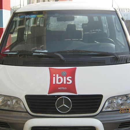 Отель Ibis Beijing Capital Airport Шуньи Экстерьер фото