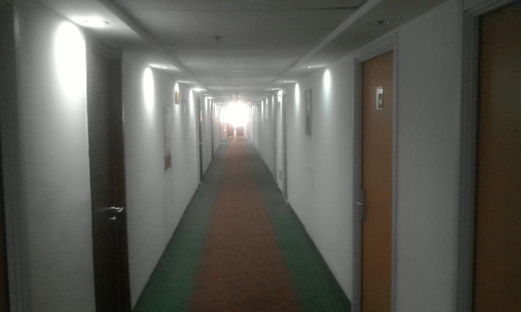 Отель Ibis Beijing Capital Airport Шуньи Экстерьер фото